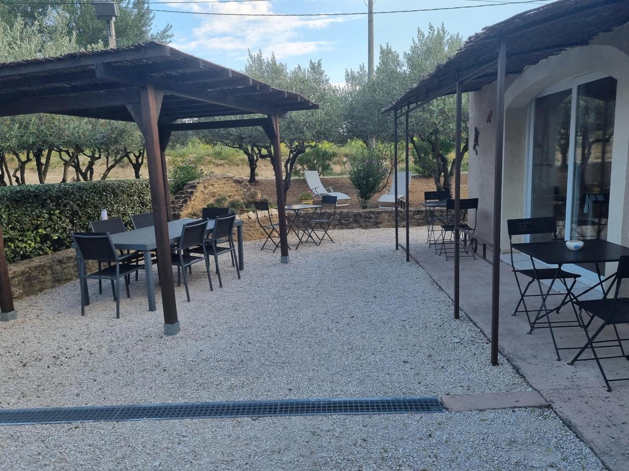 La Fanette Hotell Montbrison-sur-Lez Exteriör bild