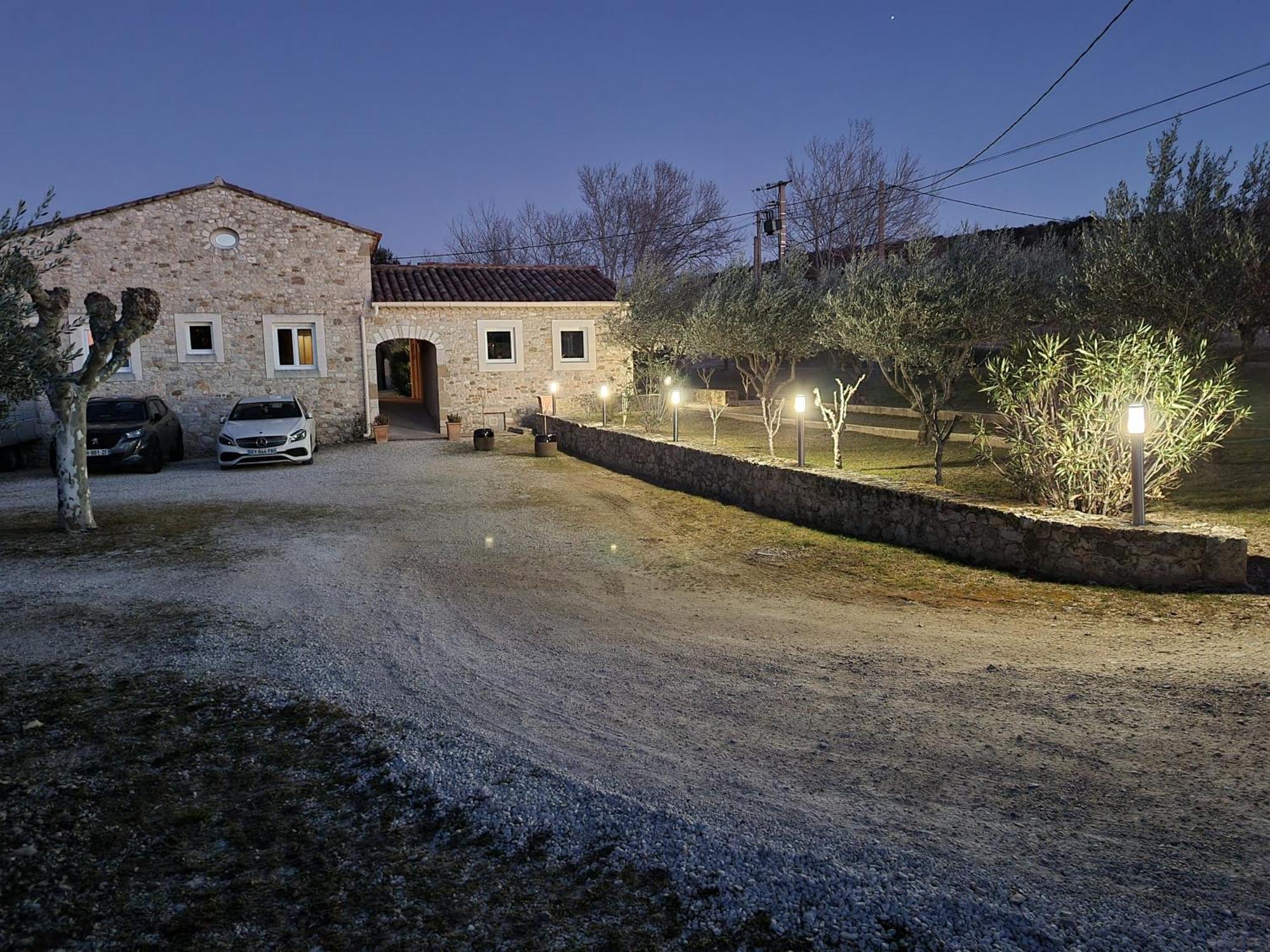 La Fanette Hotell Montbrison-sur-Lez Exteriör bild