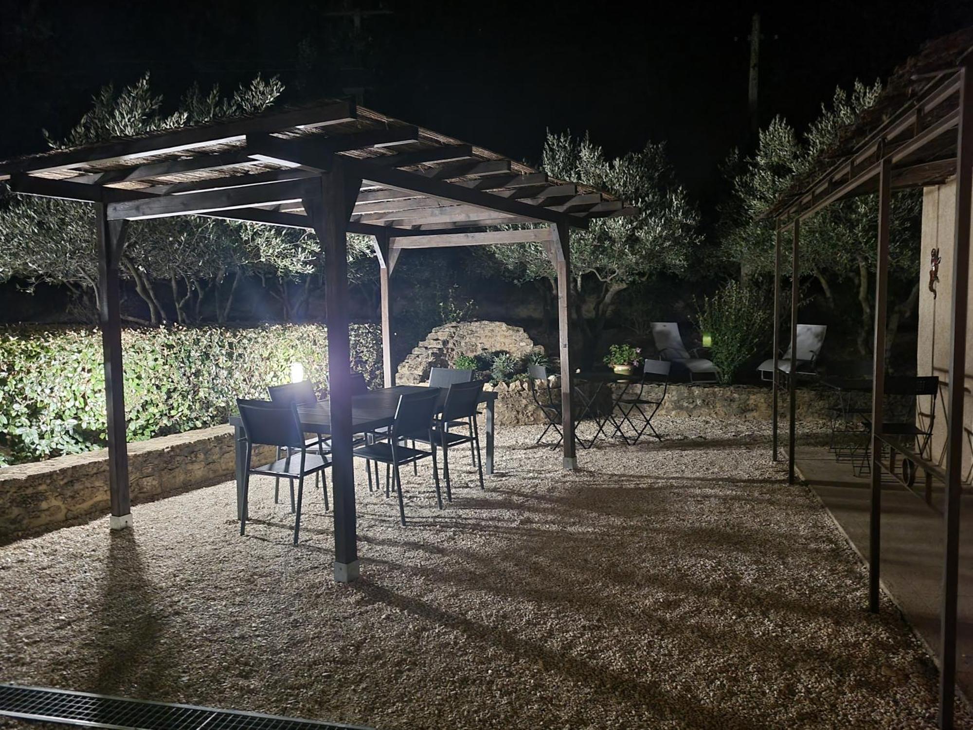 La Fanette Hotell Montbrison-sur-Lez Exteriör bild